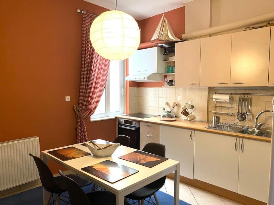 Central Spacious Apartment 70Sqm Триполис Екстериор снимка